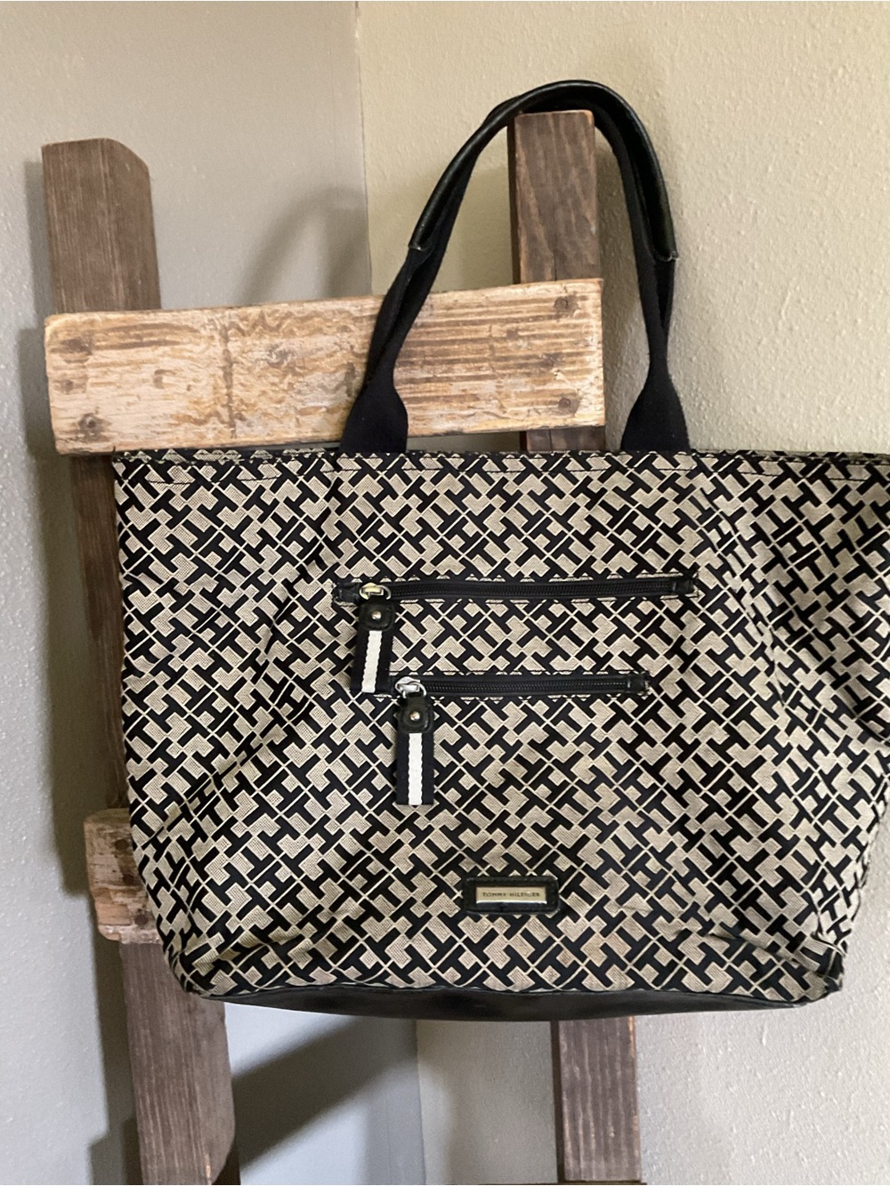 Tommy Hilfiger Black & Cream Geometric Tote